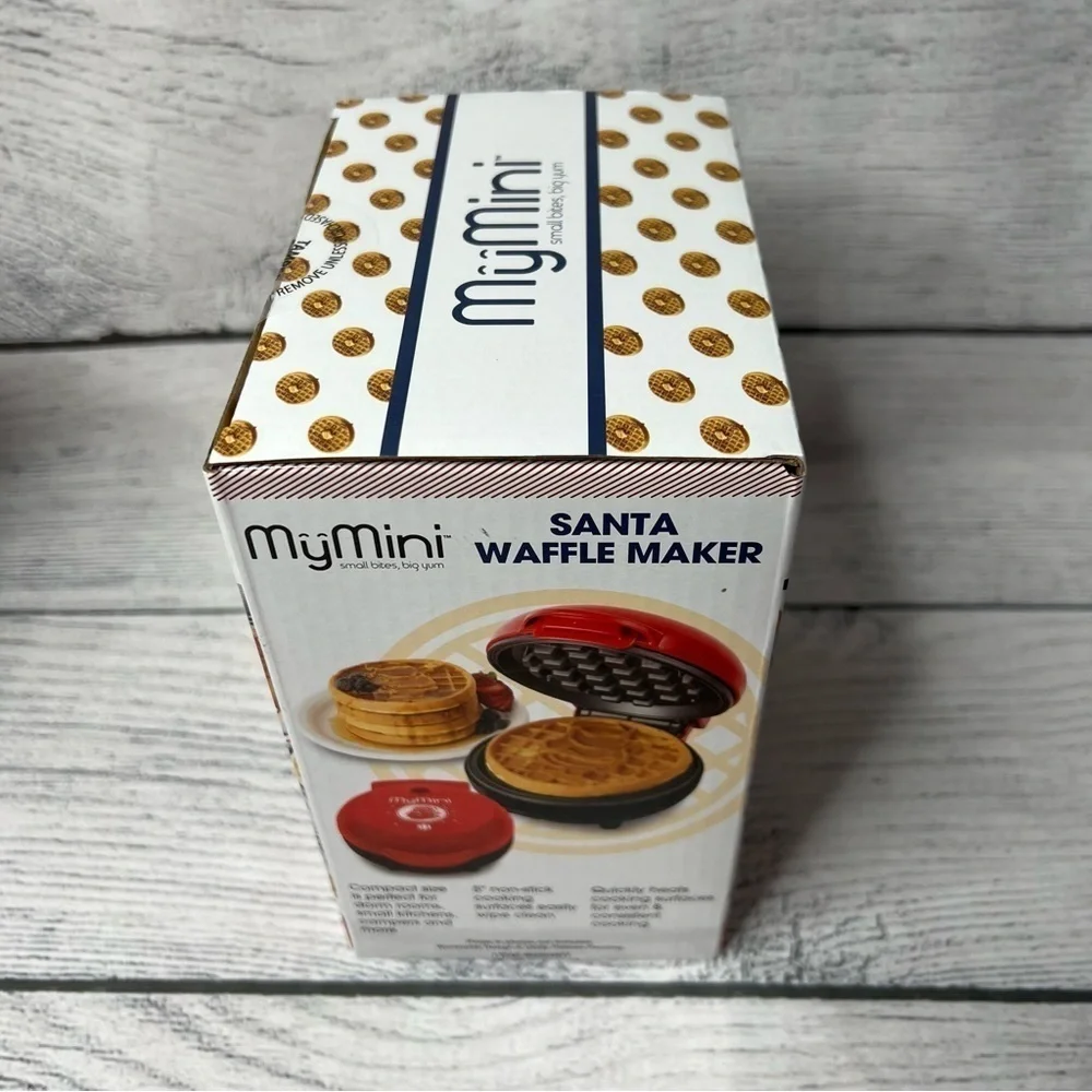 MY Mini Limited Edition Santa Waffle Maker